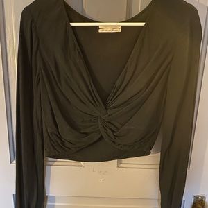 Long sleeve crop top